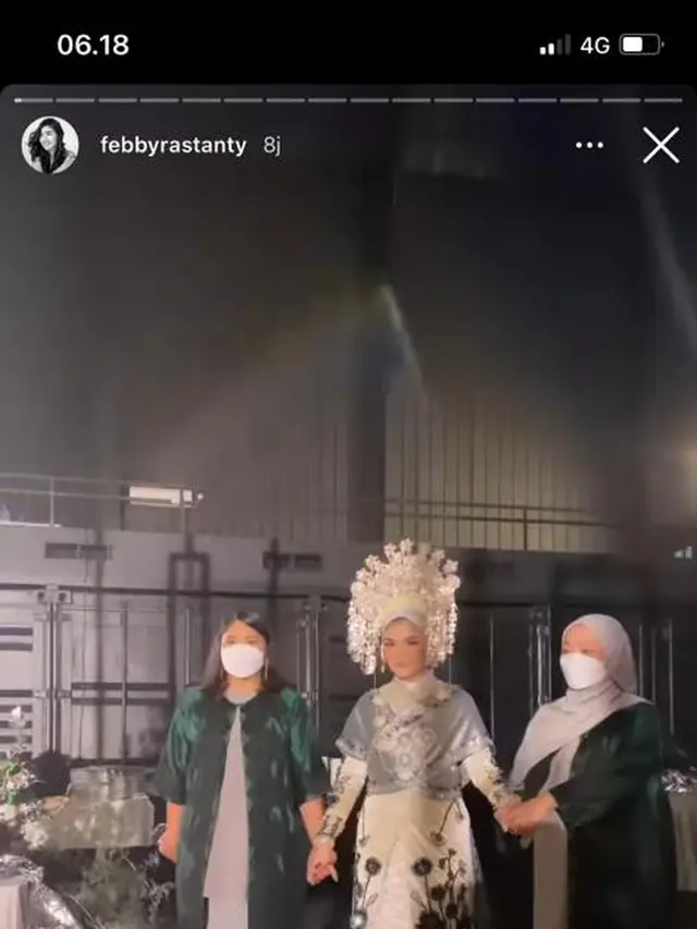 Tiba-tiba Umumkan Nikah, Ini 6 Momen Pernikahan Sivia Azizah Mantan Personel Blink