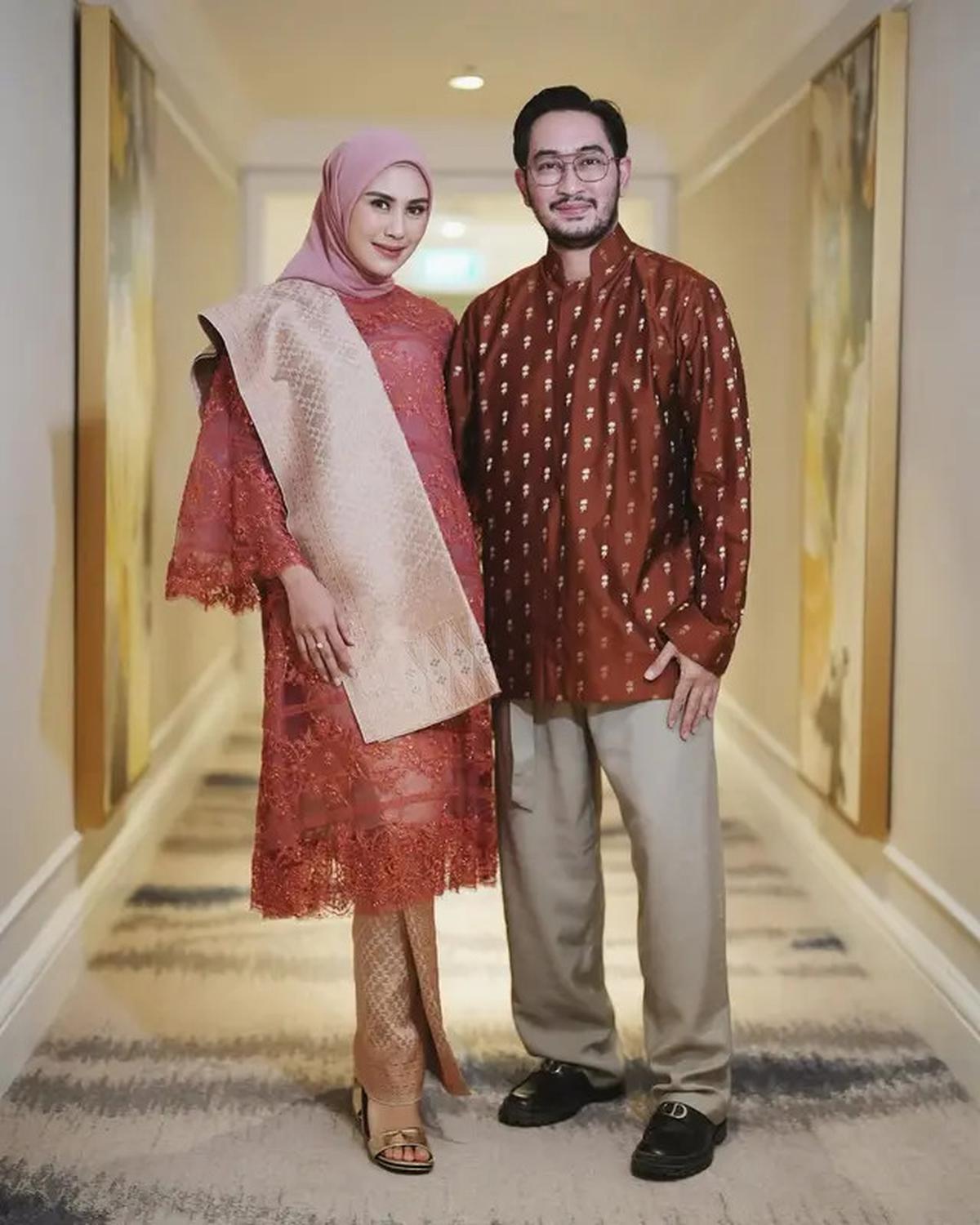 Potret Penampilan 6 Pasangan Artis di Resepsi Zumi Zola dan Putri Zulhas, Tampil Selaras