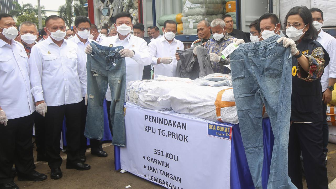 FOTO: Penampakan Barang-Barang Selundupan Bikin Rugi Negara Miliaran Rupiah