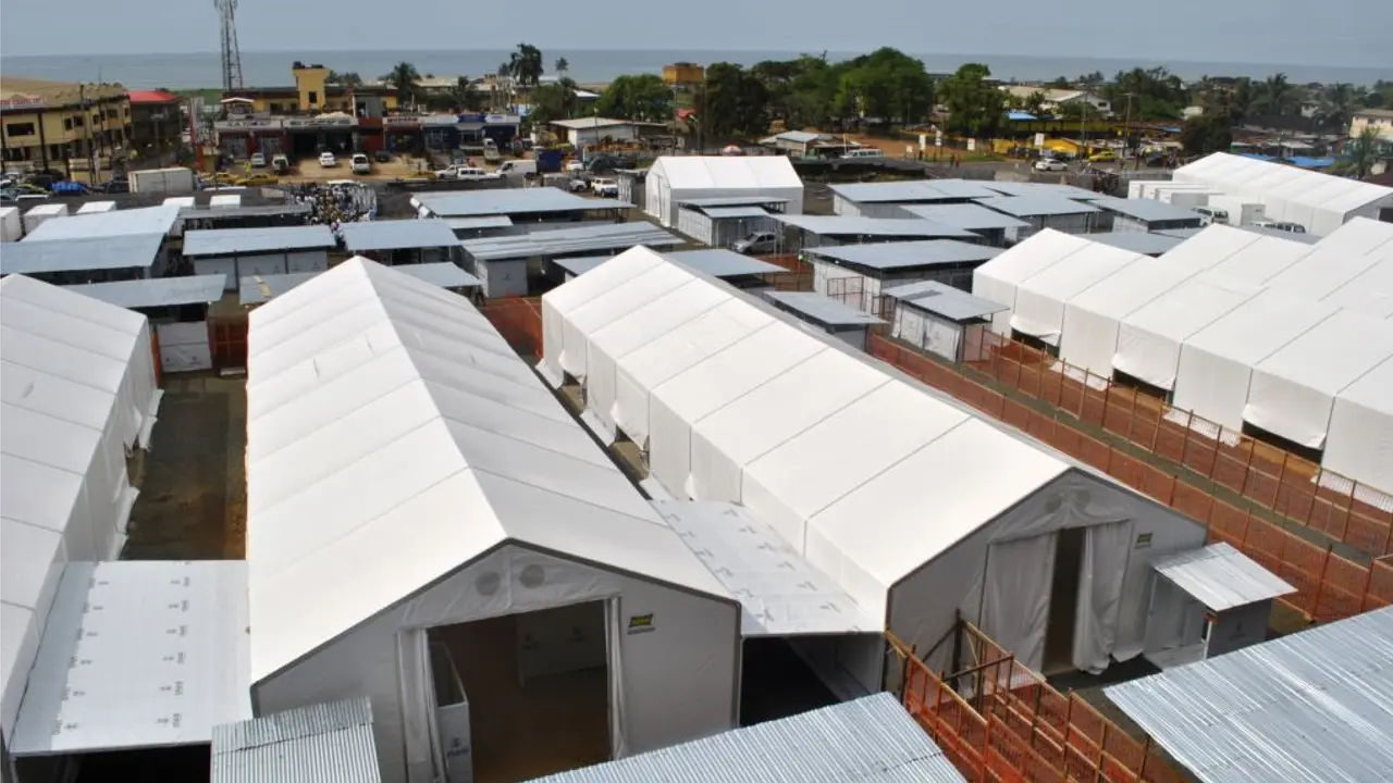 Pusat perawatan pasien terinfeksi ebola di Liberia. (Reuters)