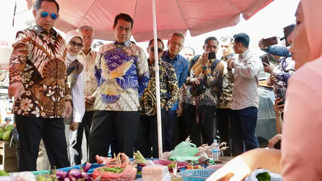 Mendagri dan Mentan Tinjau Pasar