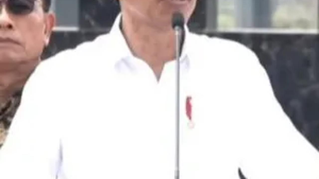 Jokowi Restui Gibran Maju Cawapres, Adian Napitupulu: Orang Bisa Berdalih Macam-Macam