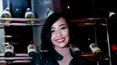 Pembawaan lagu yang lebih nge-beat lewat musik R&B yang diusungnya, menuntut perubahan pada Rini Wulandari menjadi lebih dewasa dan seksi. (Wimbarsana K/Bintang.com)