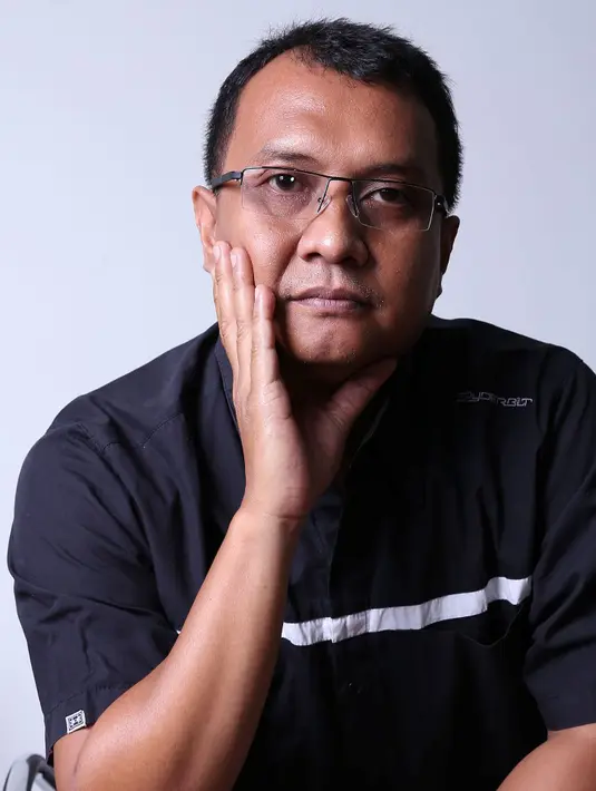 Ari Padi banyak mendapat pelajaran dari proses rehabilitasi yang  dilakoninya. Ia amat bersyukur akhirnya bisa terselamatkan dari ‘lembah narkoba’ dan kemudian melakoni sejumlah program pemulihan di panti rehabilitasi. (Galih W. Satria/Bintang.com)