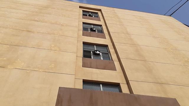 Salah satu bangunan di "Pusat pelatihan vokasional Kashgar", di Kashgar County, Prefekur Kashgar, Xinjiang barat daya pada 25 Februari 2019. (Rizki Akbar Hasan / Liputan6.com)