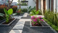 7 Desain Taman Depan Rumah Minim Perawatan yang Tetap Terlihat Rapi Sepanjang Tahun