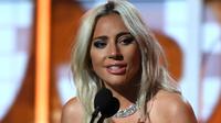 Lady Gaga saat menerima penghargaan Grammy Awads 2019. (Robyn Beck / AFP)