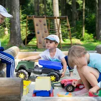 Permainan sensori maksimalkan tumbuh kembang anak.  [Dok/Pexels.com/Atlantic Ambience].