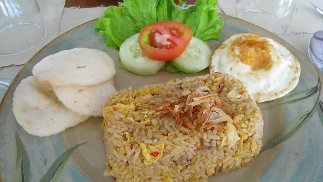 Nasi Goreng Solo (Wikimedia Commons)