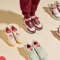 Peluncuran rangkaian koleksi alas kaki dan pakaian dari kolaborasi PUMA x Coca Cola. (Dok/PUMA)