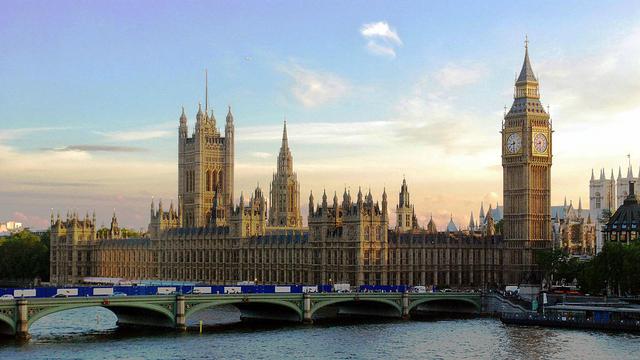 Kompleks Parlemen Inggris (Mike Gimelfarb / Wikimedia Commons)