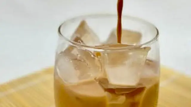 Teh Tarik termasuk dalam budaya makan Malaysia yang sudah diakui UNESCO