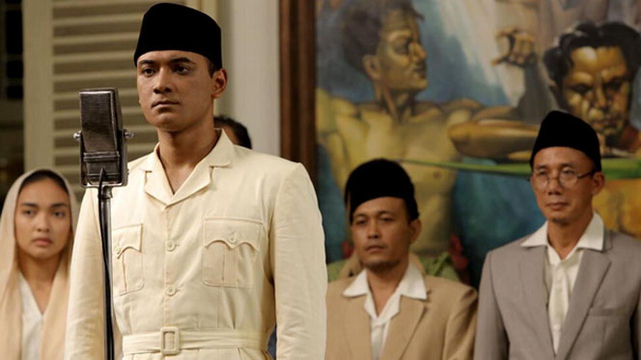 soekarno-2-131213b.jpg