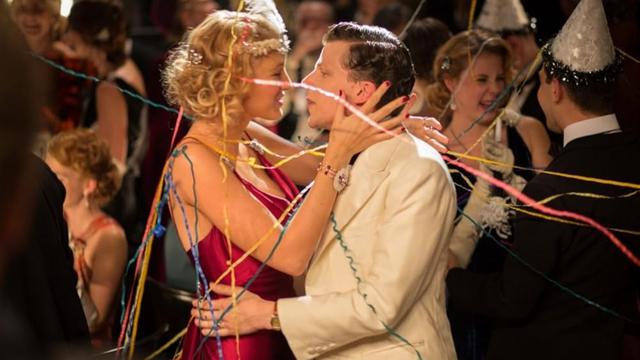 Café Society (2016)