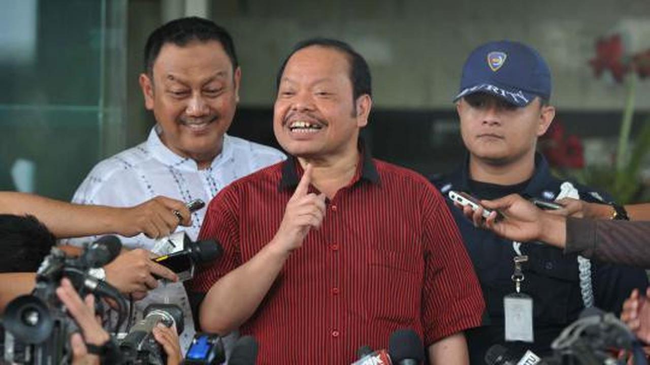  Sutan Bhatoegana datangi kantor KPK