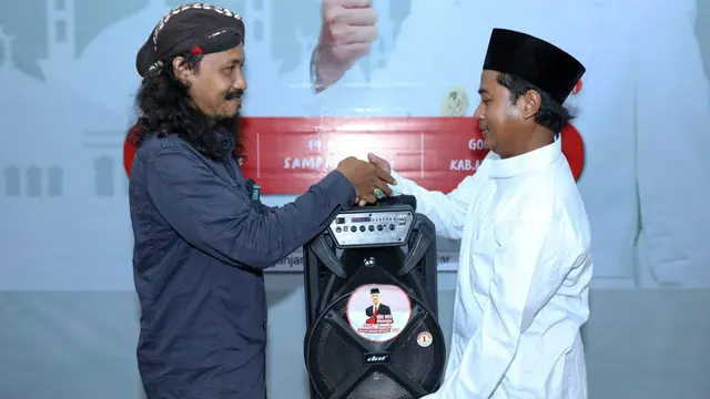 Gus-Gus Nusantara (GGN) Jawa Timur menginisiasi kegiatan positif bertajuk pelatihan zakat dan hikmahnya bersama masyarakat, santri, dan ibu-ibu majelis taklim, Selasa (14/3) (Istimewa)