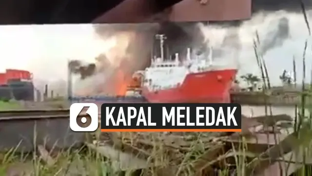 VIDEO: Detik-detik Kapal Tongkang Meledak di Samarinda