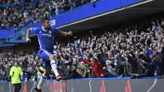 Selebrasi Diego Costa  usai menjebol gawang West Bromwich Albion pada laga Premier League di  Stamford Bridge, London, (11/12/2016). (AFP/Justin Tallis)