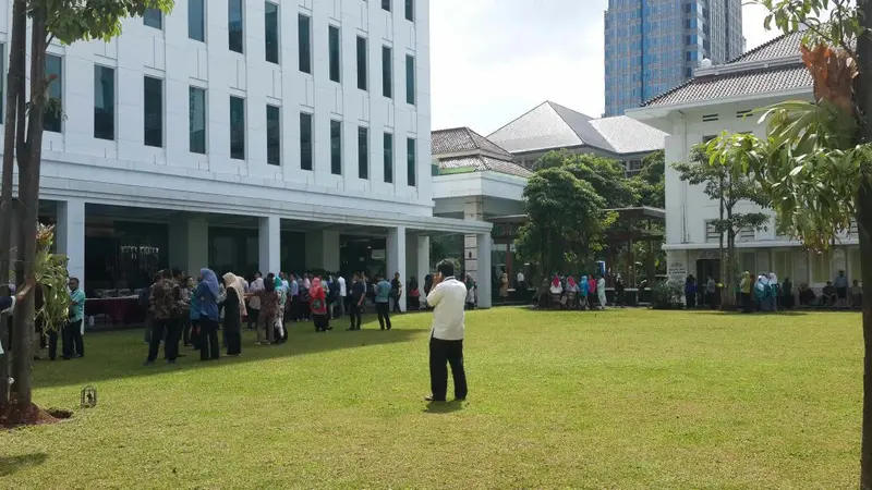 Suasana Gempa di Kementerian ESDM. (Liputan6.com/Pebrianto Eko Wicaksono)