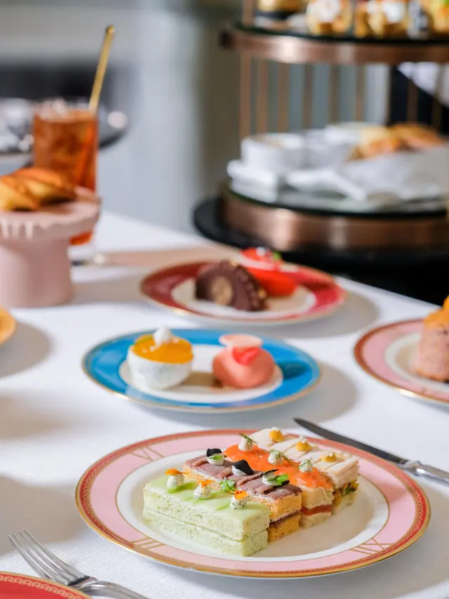 Merayakan Tradisi Afternoon Tea yang Legendaris di The Langham Jakarta, Ada Sentuhan Lokal dengan Vanila dari PapuaMerayakan Tradisi Afternoon Tea yang Legendaris di The Langham Jakarta, Ada Sentuhan Lokal dengan Vanila dari Papua