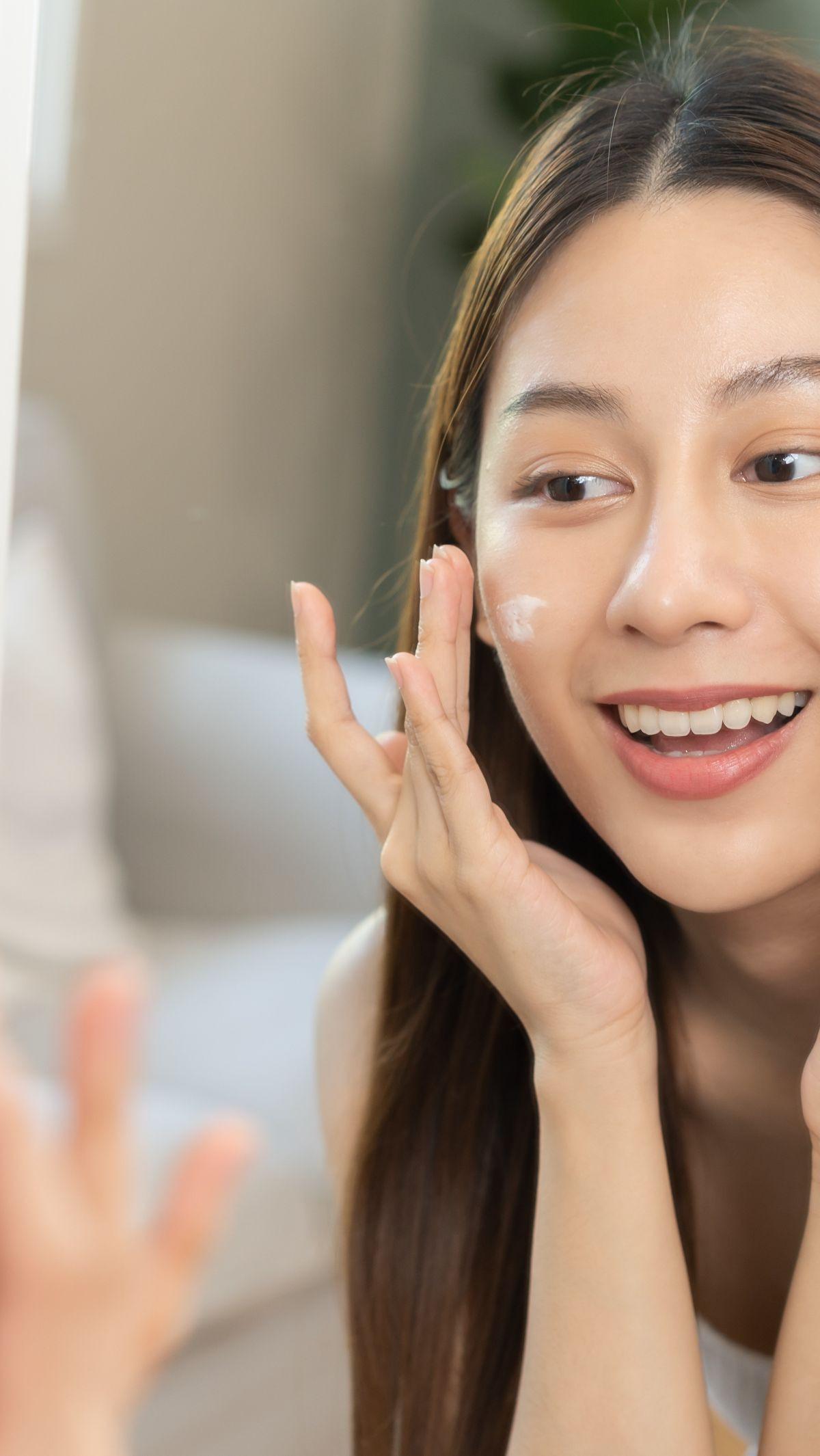 Menurut Bowe, hasil dari skin cycling akan telihat dalam delapan hari atau dua kali penerapan metode skin cycling. "Kulit akan terlihat dan terasa lebih terhidrasi, dan terasa lebih lembut saat disentuh," ujar Bowe.