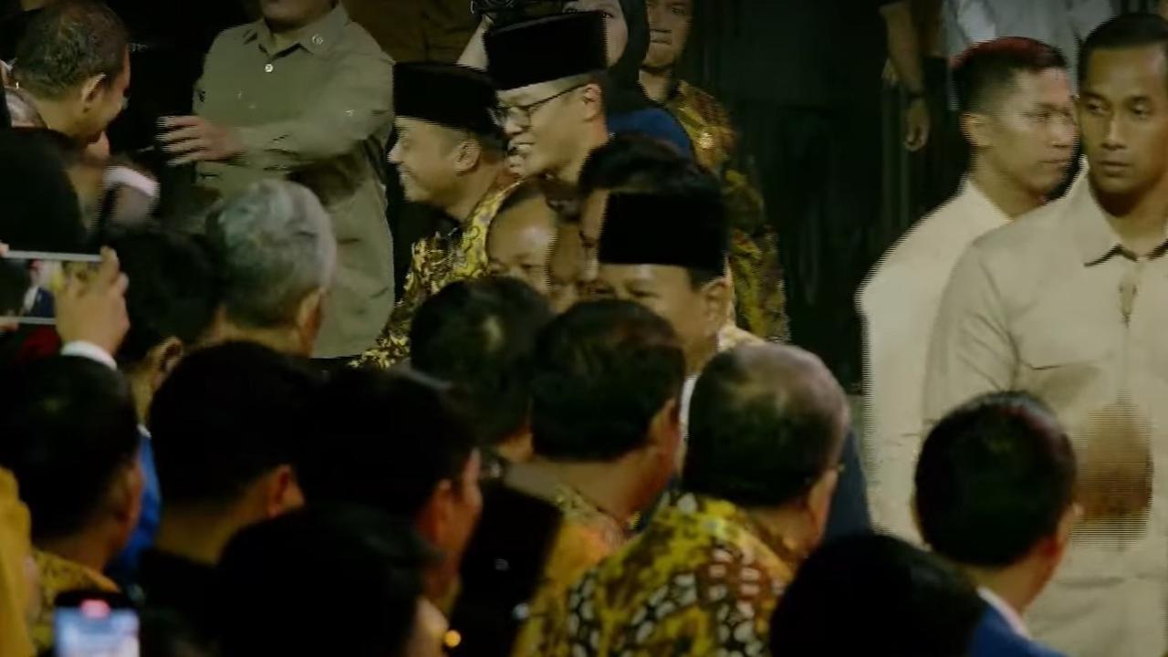Wakil Ketua Umum Partai Gerindra Sugiono turut menghadiri puncak perayaan HUT Partai Golkar.