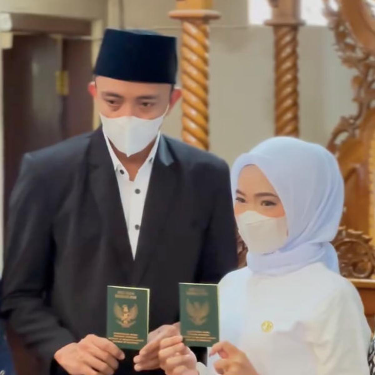 pernikahan sedih