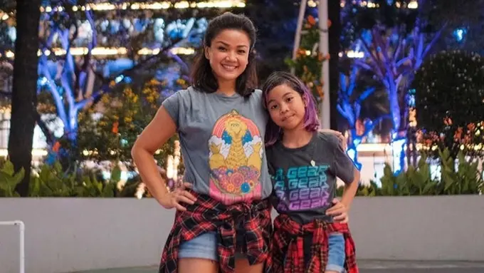 6 Potret Zivara Ruciragati Syarif, Anak Nirina Zubir yang Rambutnya Curi Perhatian