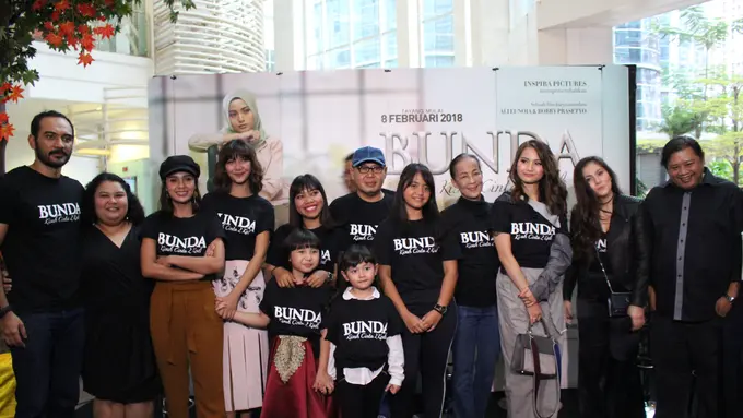 Cast film Bunda: Kisah Cinta Dua Kodi