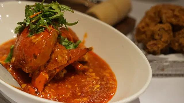Chili Crab with Mantou