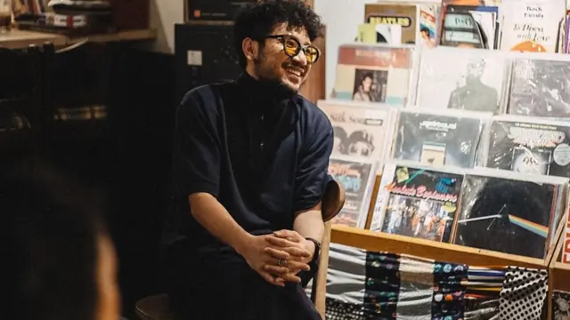 Kunto Aji healing dengan cara bermusik