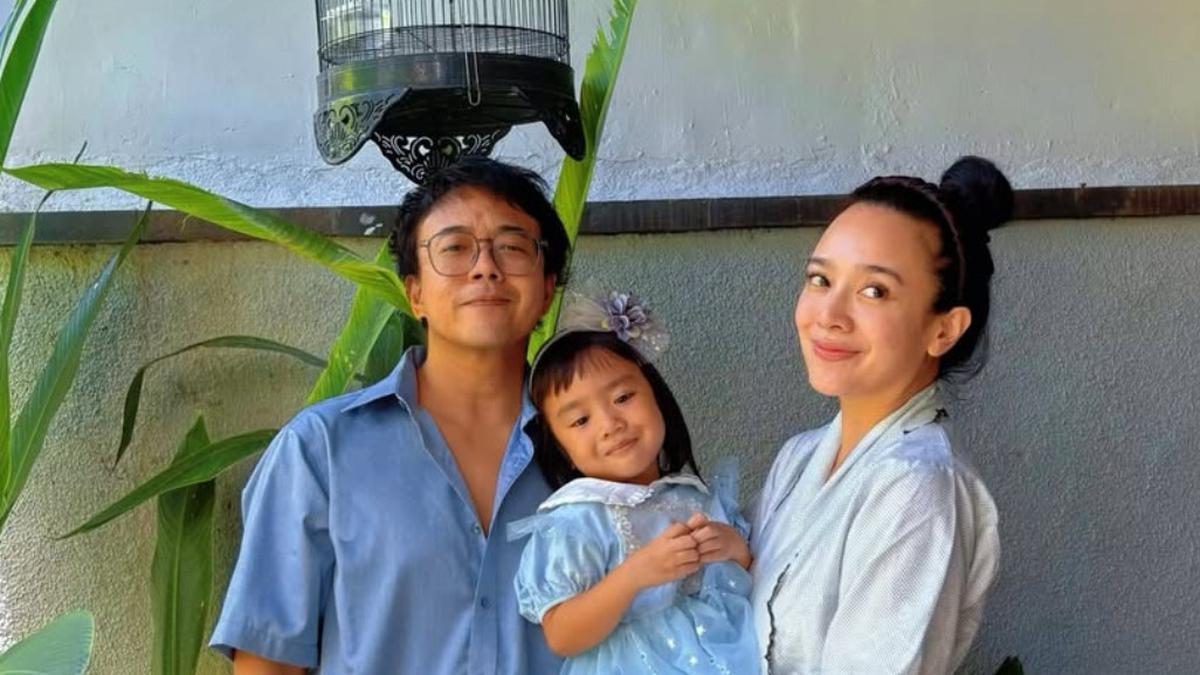 Warna Baju Lebaran yang Bikin Kulit Terlihat Lebih Cerah dan Menawan