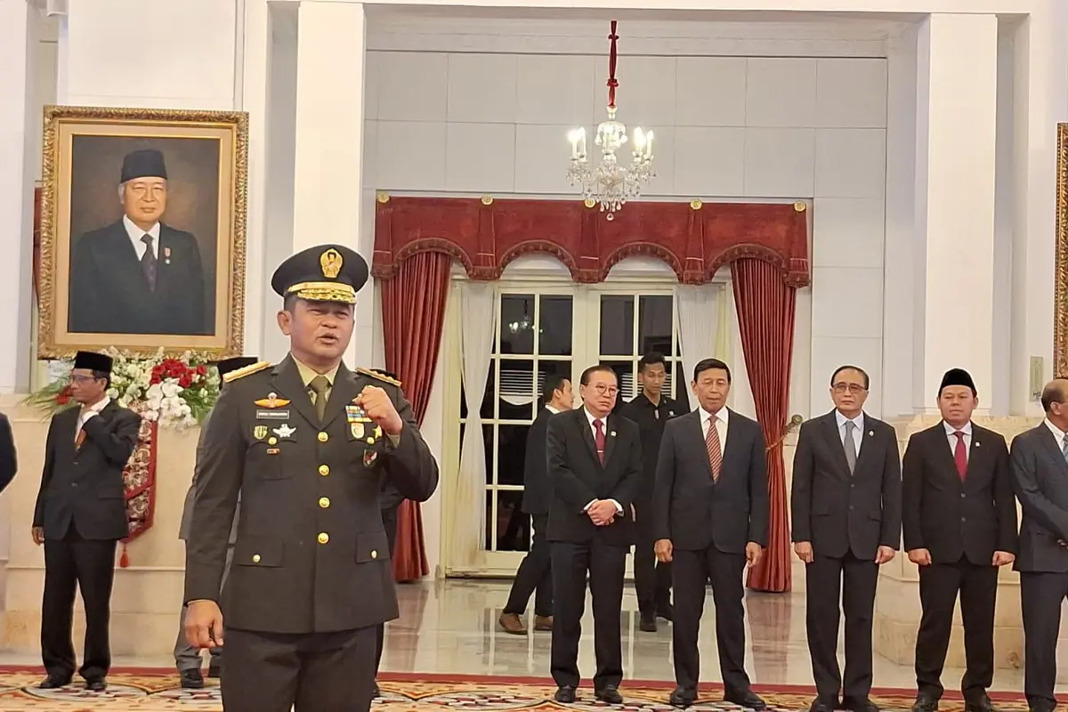 Maruli Simanjuntak dilantik Presiden Jokowi menjadi KSAD di Istana Negara. (Lizsa Egheham/Liputan6.com)