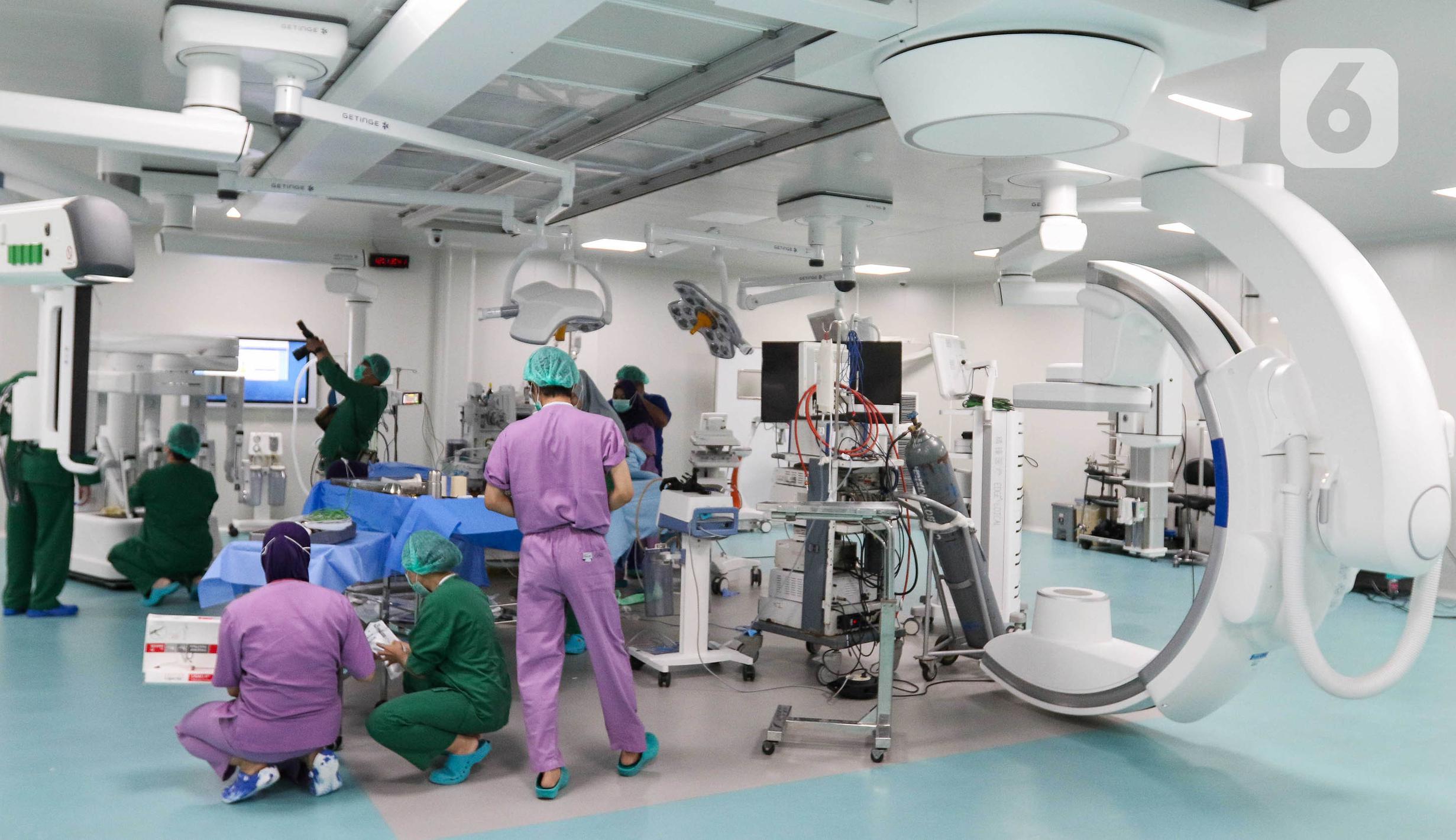 Mengenal Lebih Dekat Pengoperasian Teknologi Telerobotik di RSCM