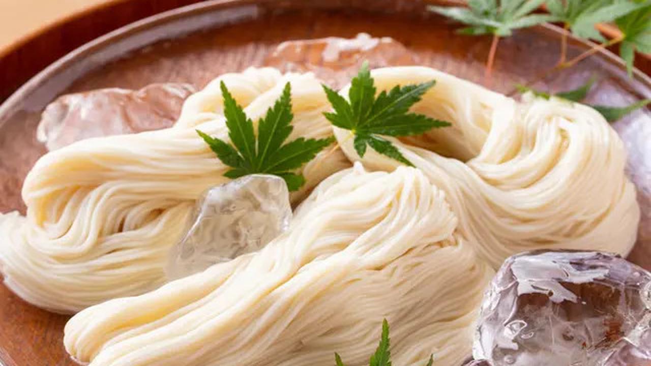 Trik Memisahkan Mie Basah Instan yang Bikin Memasak Jadi Lebih Mudah