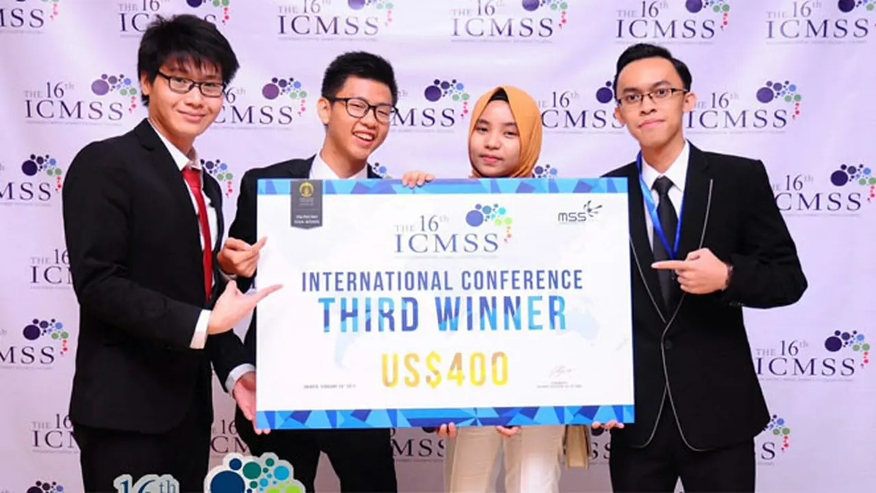 Mahasiswa President University Sabet Juara 3 di ICMSS 2017