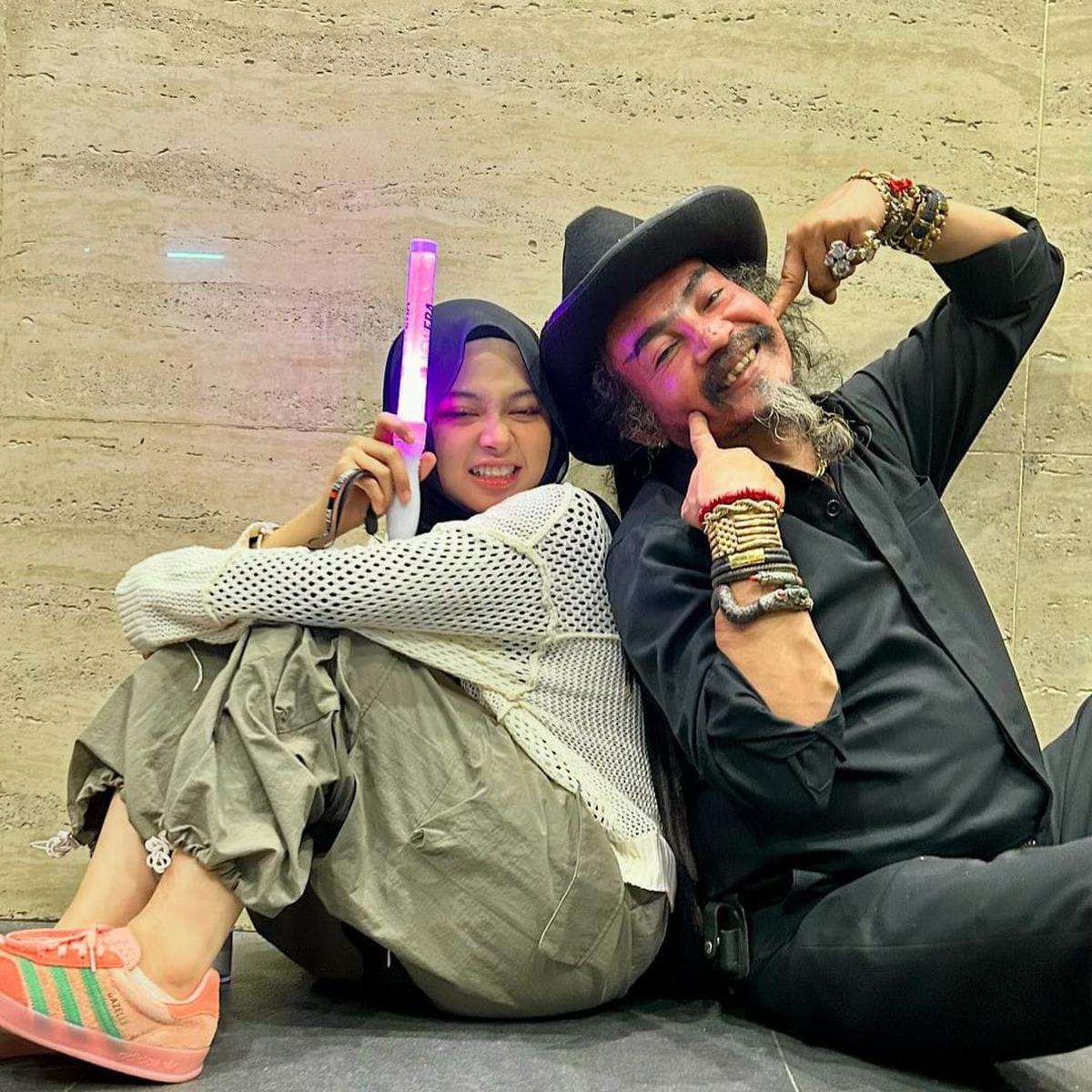 Profil dan Potret Cantik Kesya Tamara Anak Limbad yang Curi Perhatian Nonton Konser JKT48