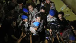 Komisi III DPR RI menyetujui Komjen Pol Badrodin Haiti sebagai Kapolri secara aklamasi, Jakarta, Kamis (16/4/2015). Badrodin mengaku siap menjalankan amanah sebagai Kapolri. (Liputan6.com/Helmi Afandi)