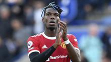 Juventus dianggap untung besar usai berhasil mendapatkan Paul Pogba secara gratis pada bursa transfer musim panas ini. Padahal, banderol sang pemain ditaksir mencapai 48 juta euro. Pogba tak ingin memperpanjang kontraknya di Manchester United yang habis pada bulan lalu sehingga membuatnya berstatus sebagai free agent. Saat di Old Trafford, Pemain berkebangsaan Prancis tersebut tercatat telah bermain sebanyak 233 laga dengan mencetak 39 gol dan 51 assist. (AFP/Paul Ellis)