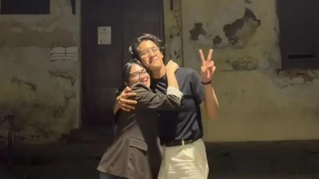 Hubungan Ardhito Pramono dan Davina Karamoy tampaknya semakin terbuka ke publik. [@ardhitopramono].