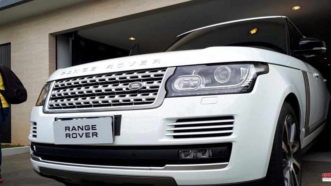 Range Rover Vogue (foto: Hafid)