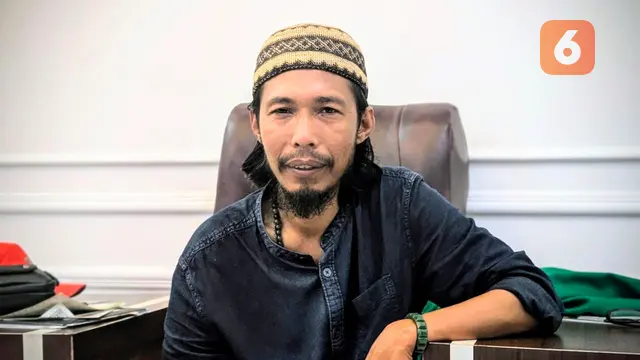 Pimpinan Pesantren Rauhul Mudi Al Aziziyah Abiya Jeunieb