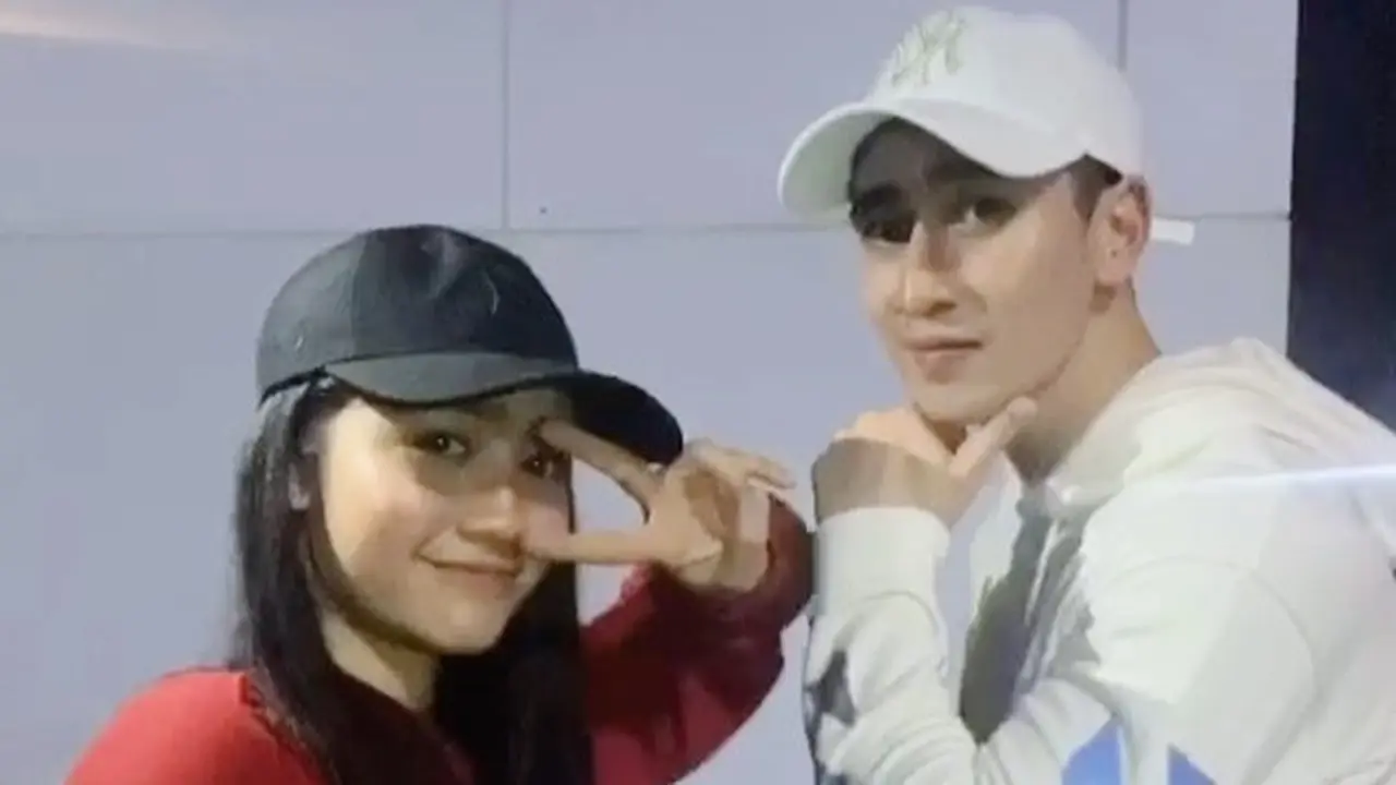 [Fimela] Febby Rastanty dan Verrell Bramasta