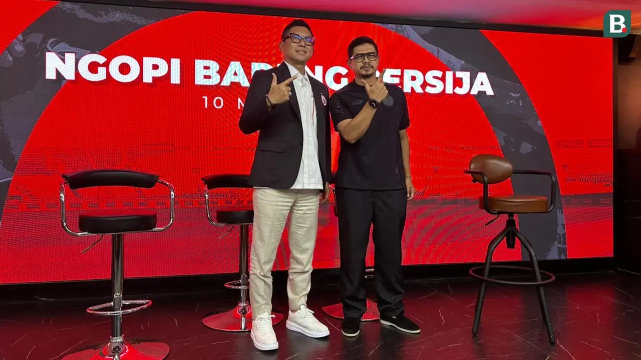 Direktur dan Direktur Olahraga Persija Jakarta, Mohamad Prapanca dan Bambang Pamungkas.