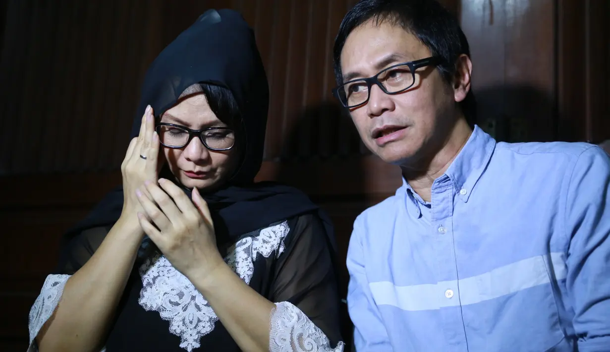 Sebelum akhirnya menghembuskan napas terakhir, almarhum menjalani perawatan secara intensif. Hingga pada akhirnya ajal menjemputnya pada Minggu (23/10) di Rumah Sakit Fatmawati, Jakarta Selatan. (Adrian Putra/Bintang.com)