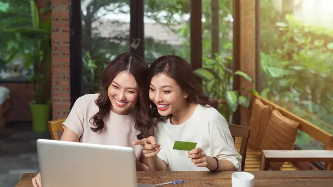 Harbolnas 12.12 Tiba, Saatnya Update Gaya dengan Produk Fashion Pilihan JD.ID!