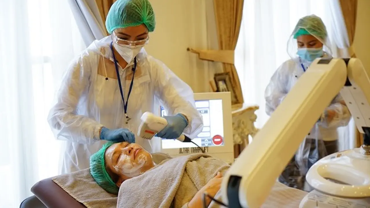 YOUTH & BEAUTY CLINIC  menggunakan protokol kesehatan di era new normal. dok. YOUTH & BEAUTY CLINIC