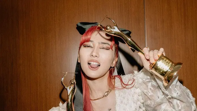 Isyana Sarasvati (Instagram/isyanasarasvati)