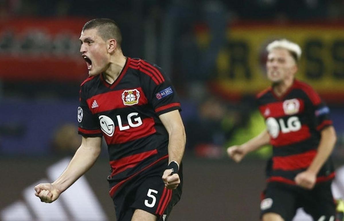 Duel sengit Leverkusen vs AS Roma berujung imbang 4-4