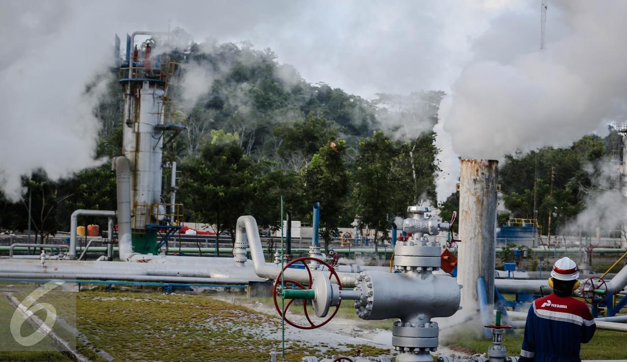 PLTP Unit 1,2,3 dan 4 dengan kapasitas masing-masing unit sebesar 20 MW secara bertahap sejak 2001 hingga 2011 telah memasok sekitar 40% kebutuhan listrik di Sulawesi Utara. (Liputan6.com/Faizal Fanani)